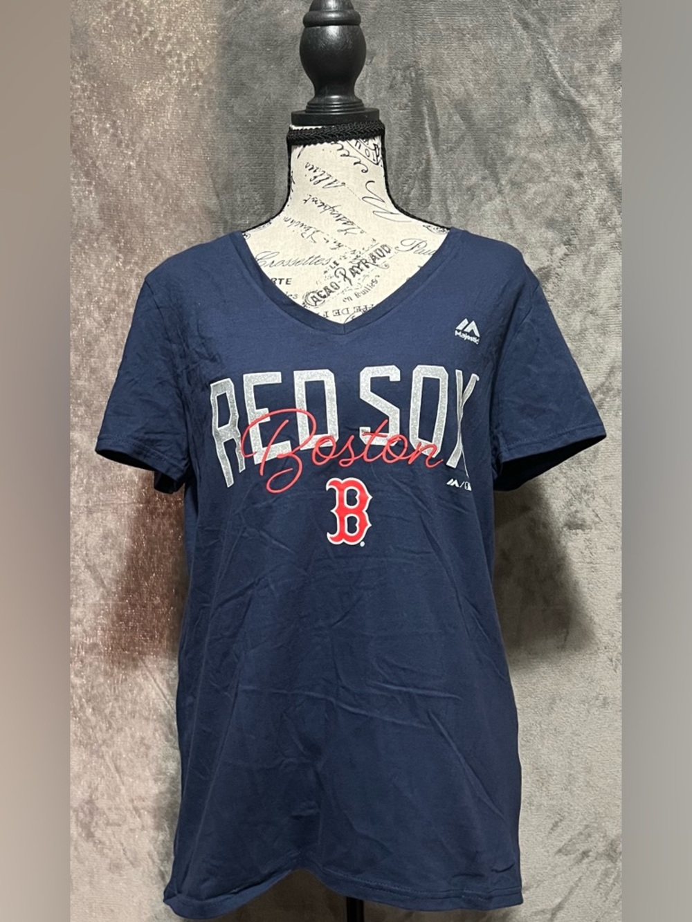 Women’s Majestic Navy Boston Red Sox V‑Neck Tee